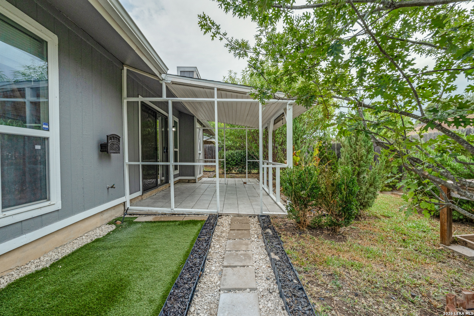 718 Dana Drive Converse TX 78109