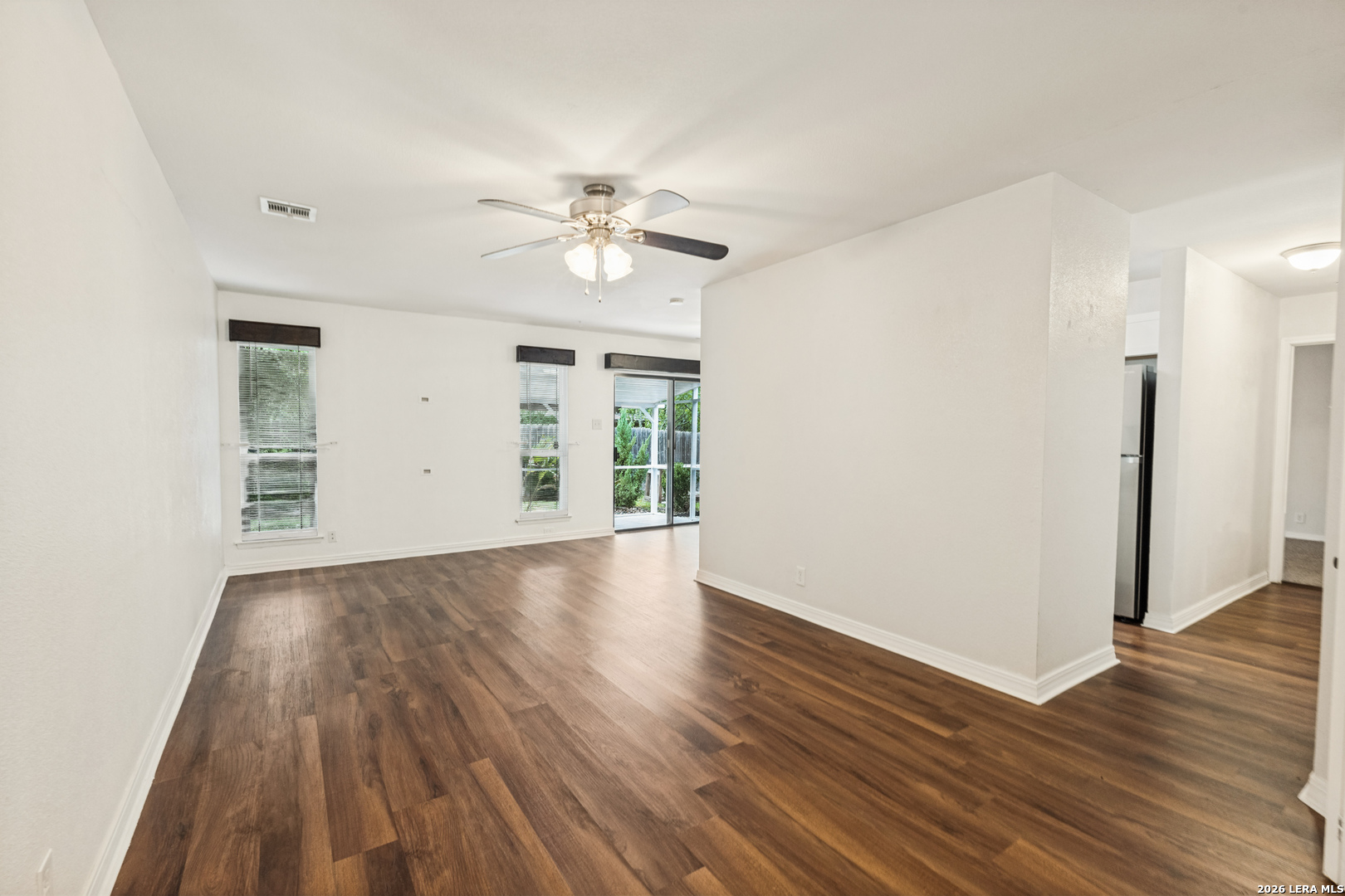 718 Dana Drive Converse TX 78109