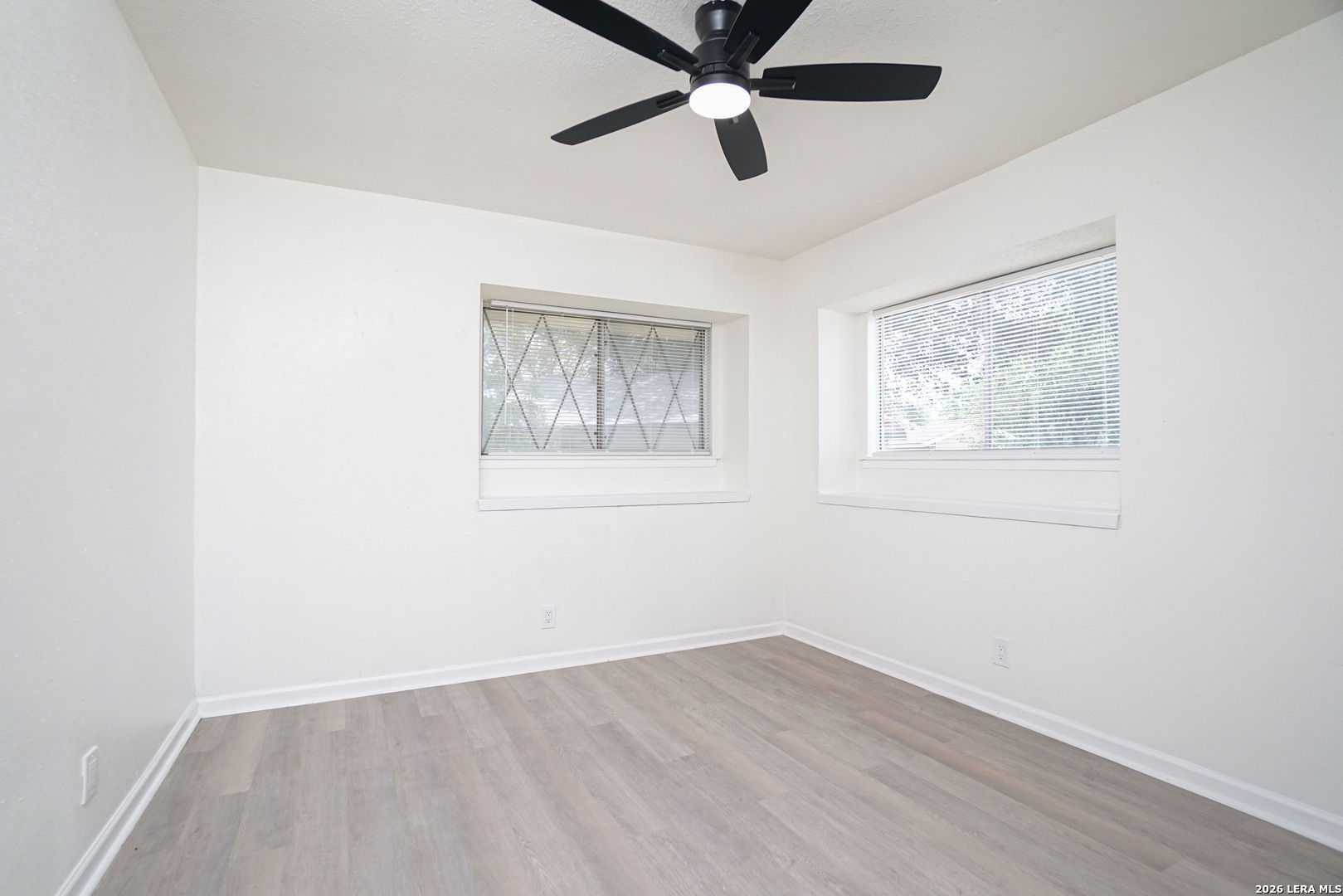 4706 Esterbrook San Antonio TX 78238