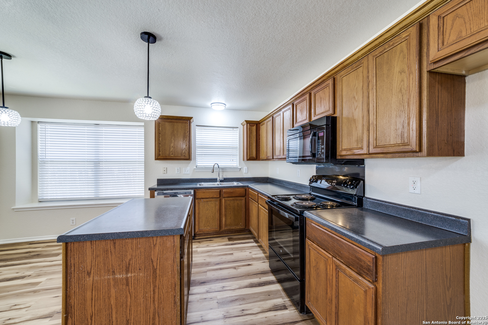 2434 Dove Crossing New Braunfels TX 78130