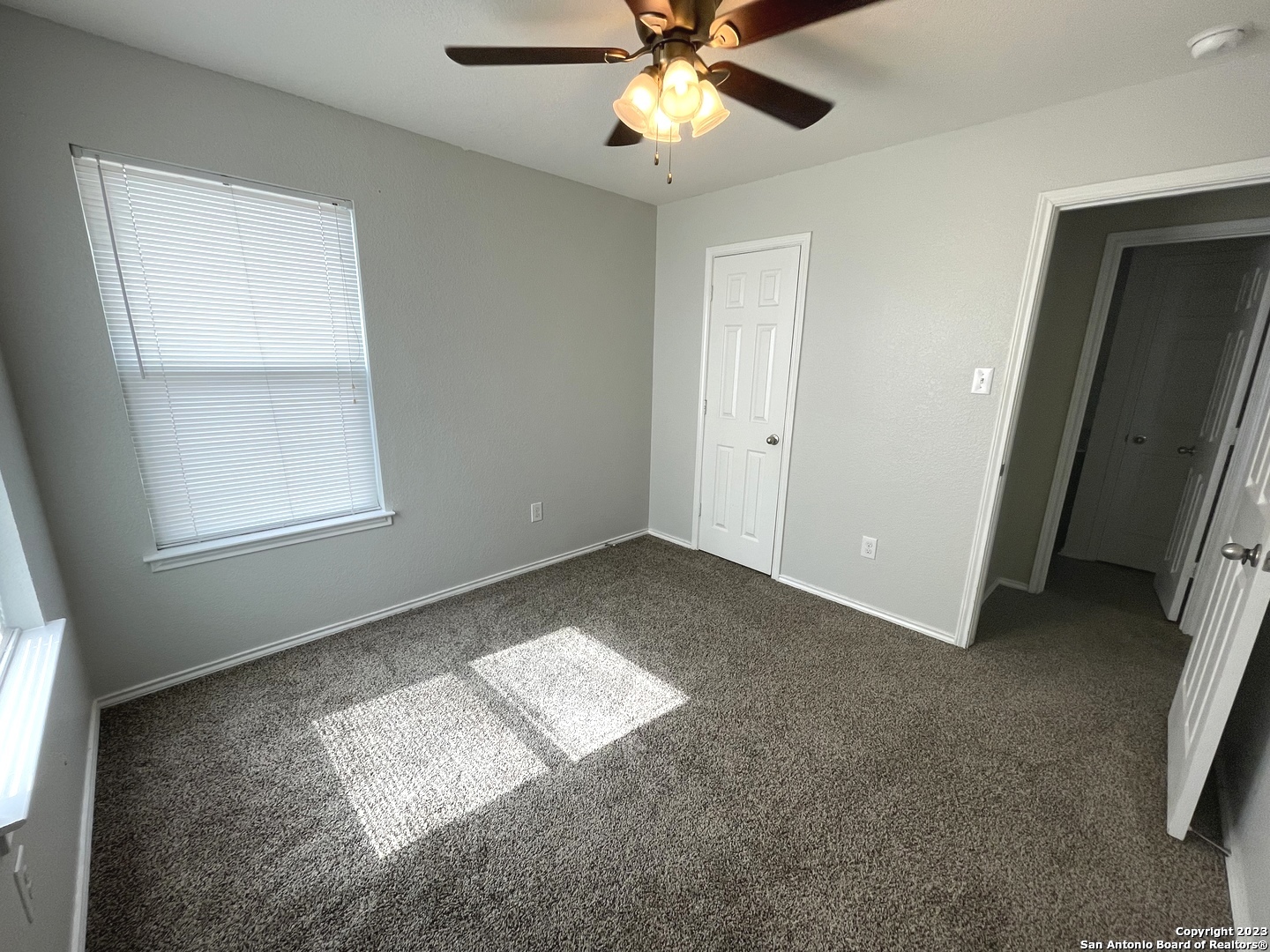 902 Sundance Hunt San Antonio TX 78245