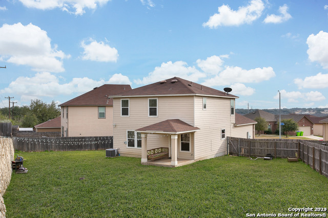 902 Sundance Hunt San Antonio TX 78245