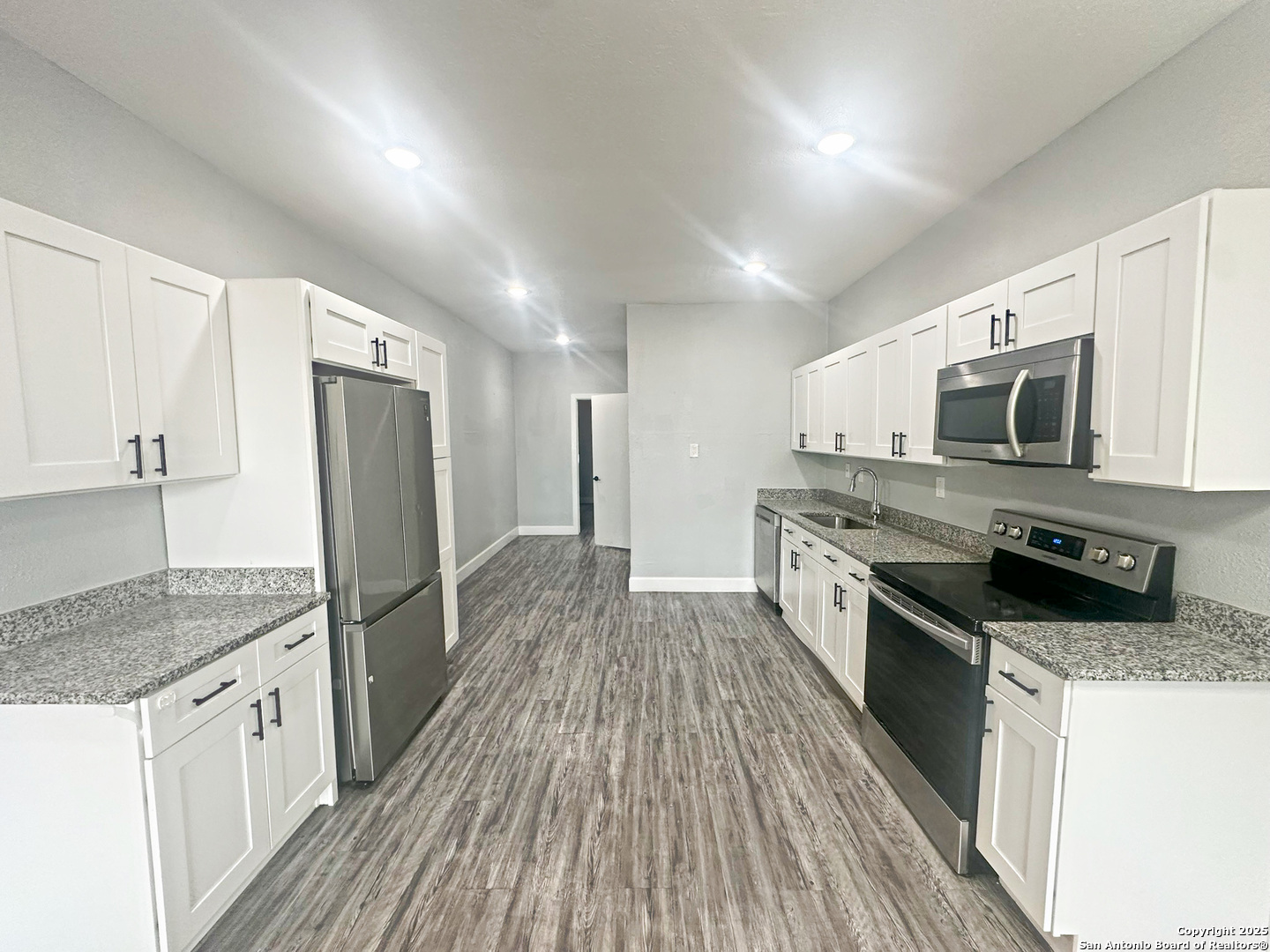 7550 Oak Chase San Antonio TX 78239