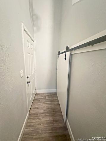 7550 Oak Chase San Antonio TX 78239