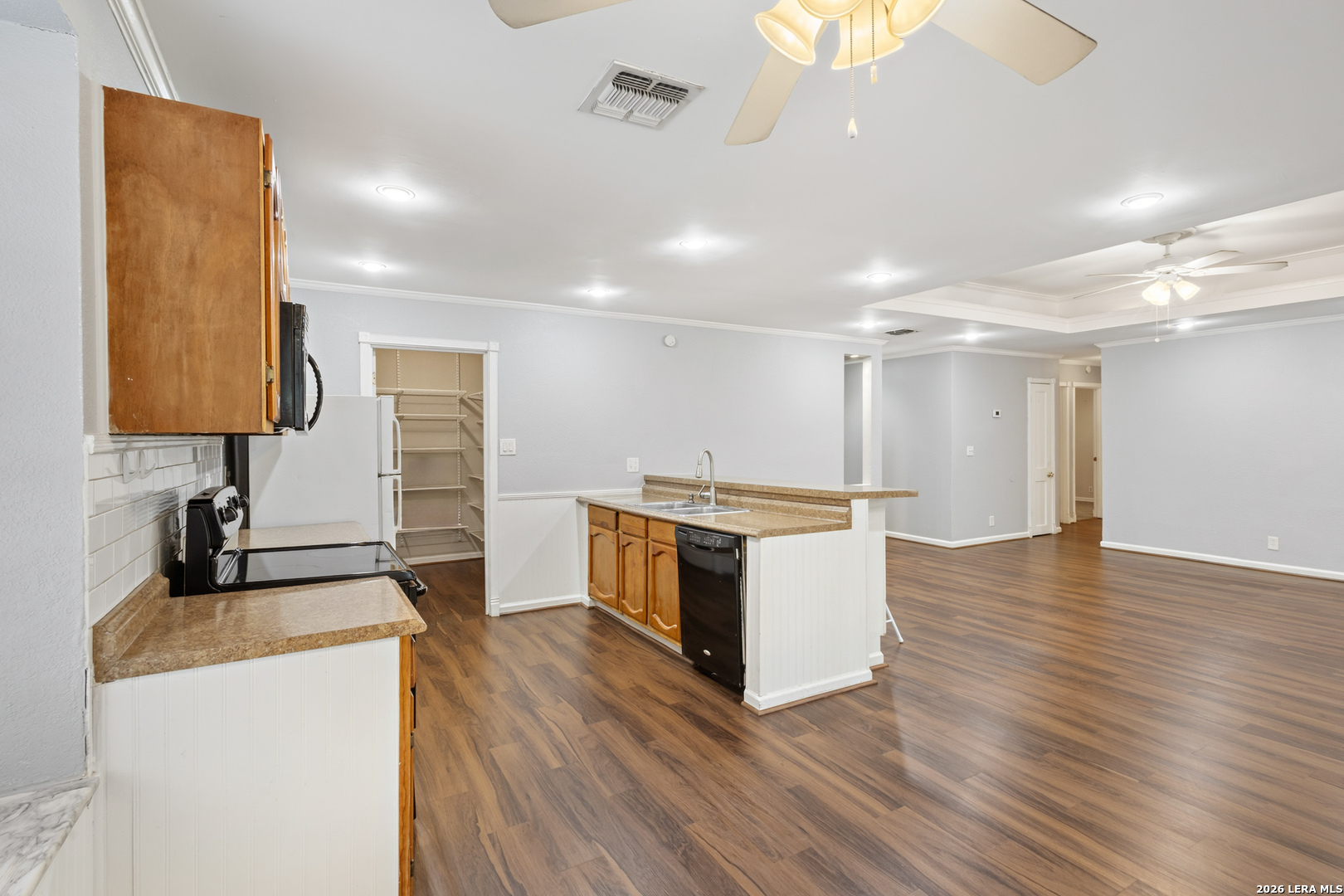 4823 Blue Heron Street San Antonio TX 78217