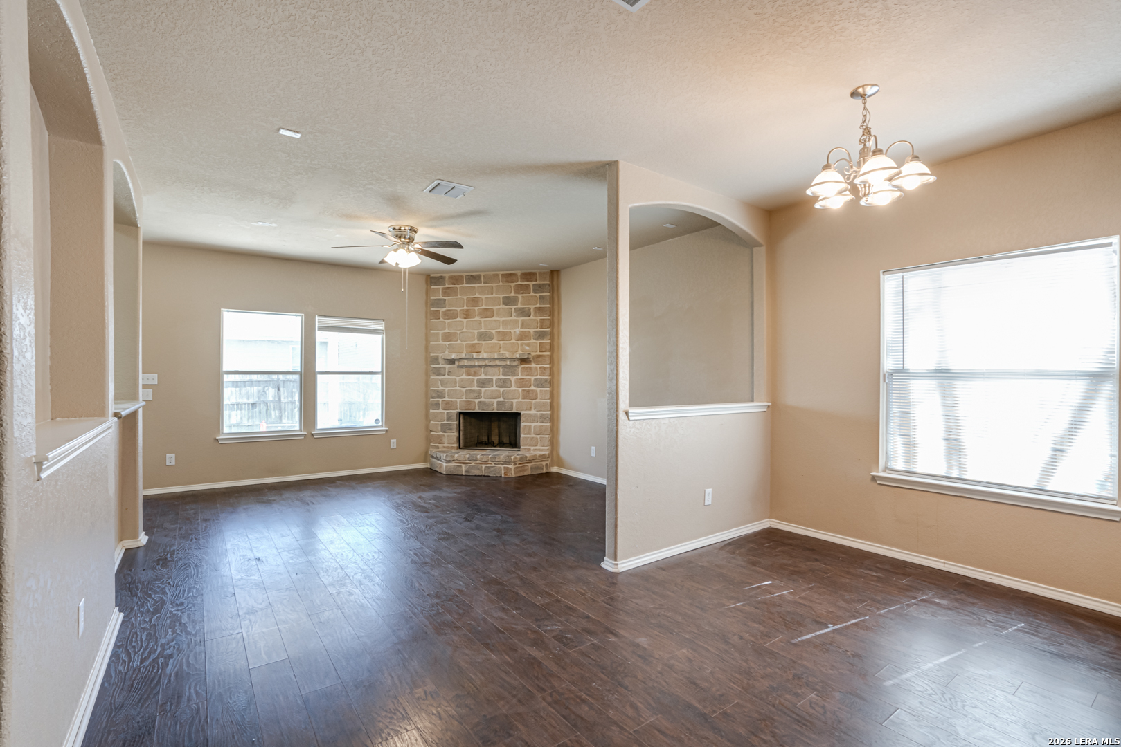 3414 Aranda Fields Converse TX 78109