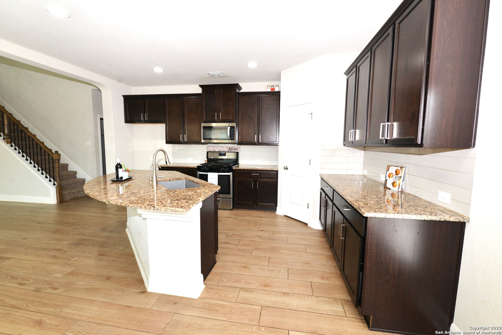 5922 Akin Place San Antonio TX 78261