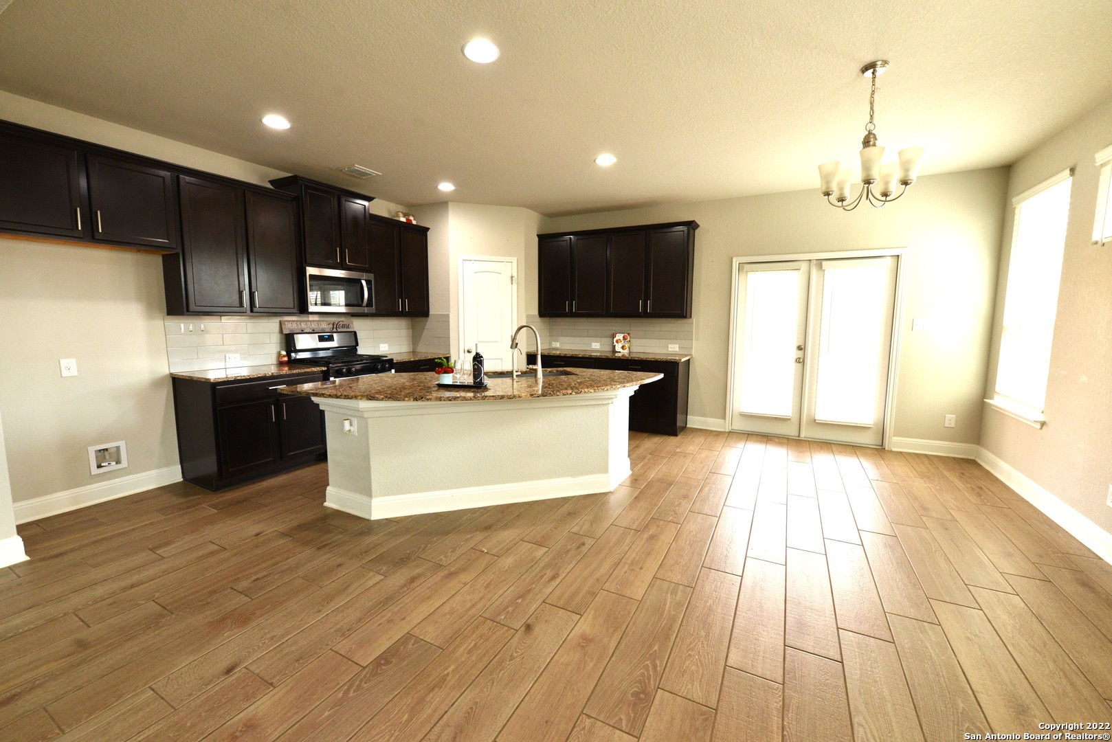 5922 Akin Place San Antonio TX 78261