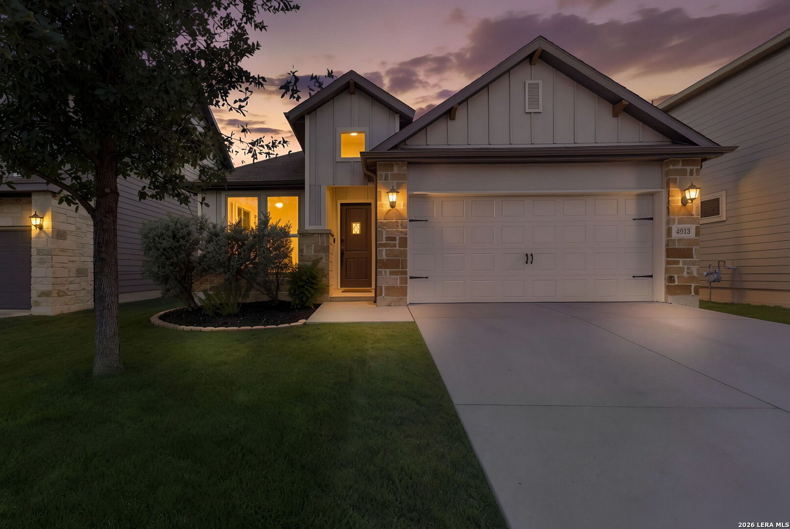 4913 Drovers Path St Hedwig TX 78152