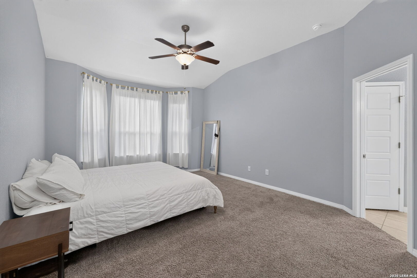 4913 Drovers Path St Hedwig TX 78152