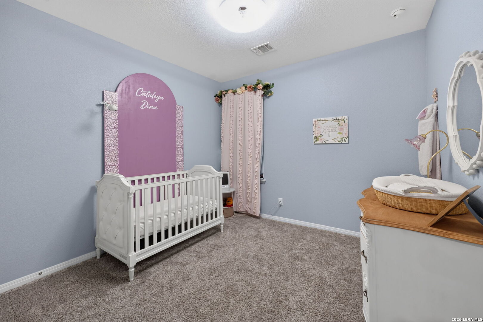 4913 Drovers Path St Hedwig TX 78152