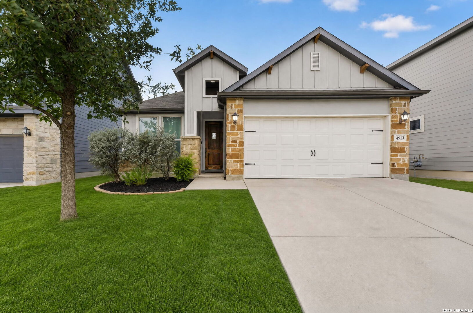 4913 Drovers Path St Hedwig TX 78152
