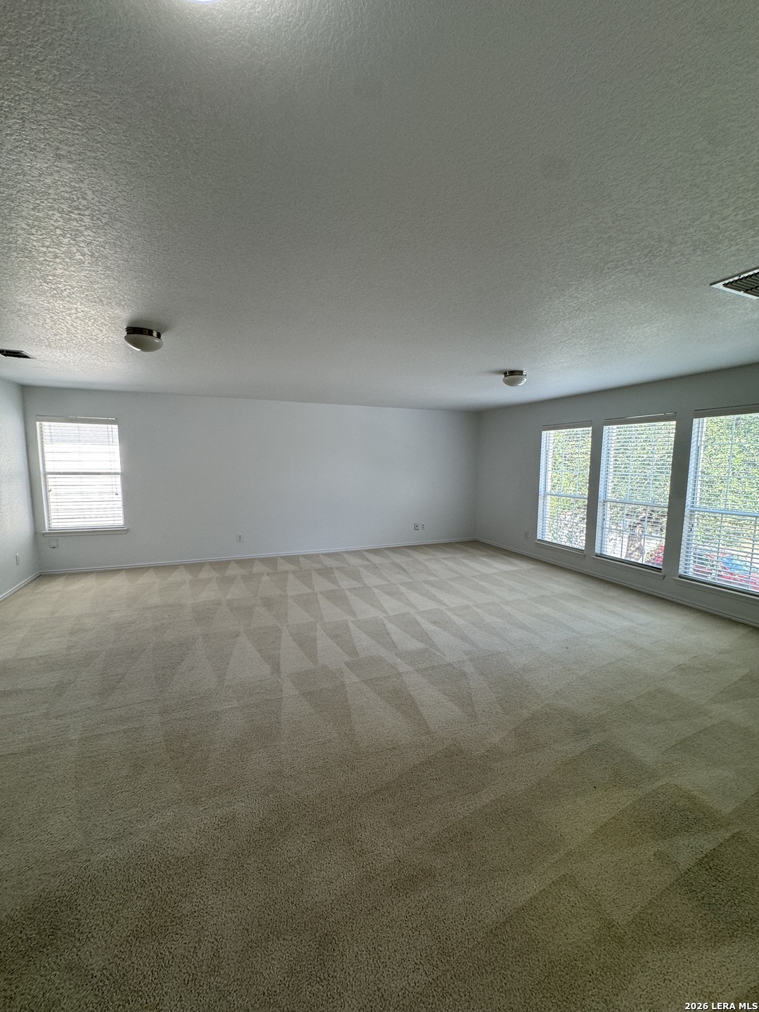 5223 Duke Field San Antonio TX 78227