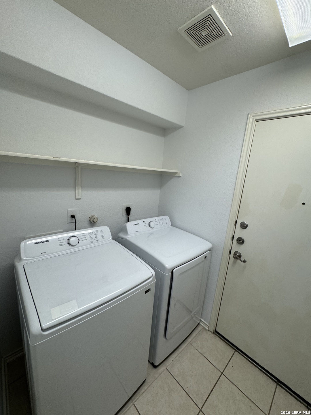 5223 Duke Field San Antonio TX 78227