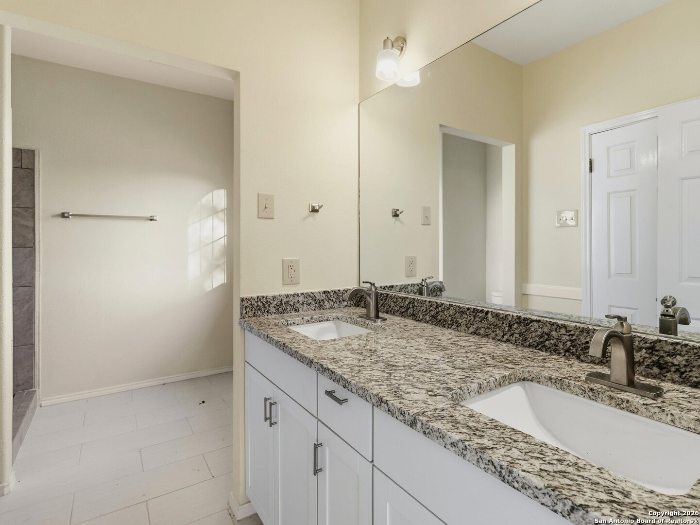 8013 New Sulphur Springs San Antonio TX 78263