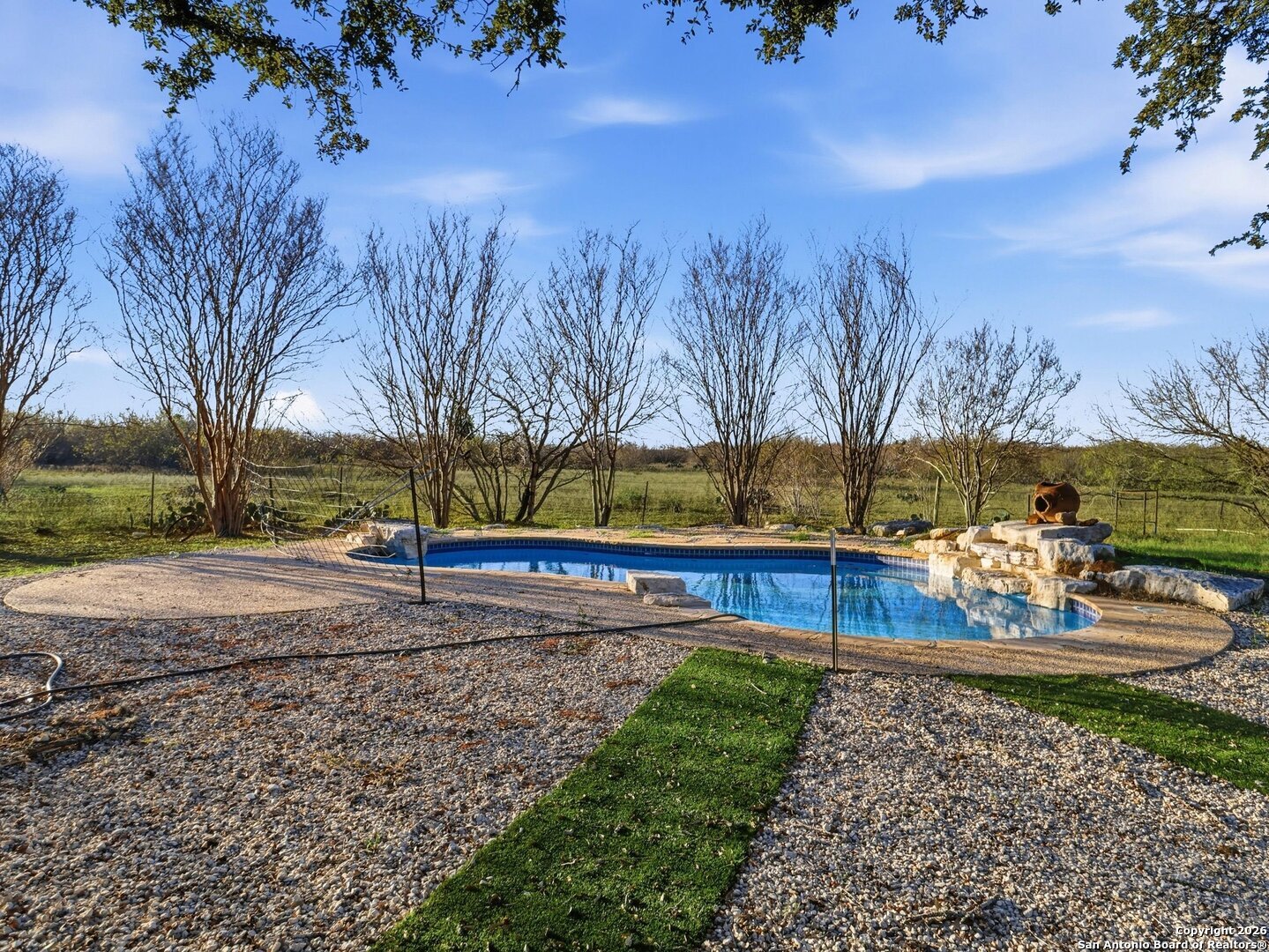 8013 New Sulphur Springs San Antonio TX 78263