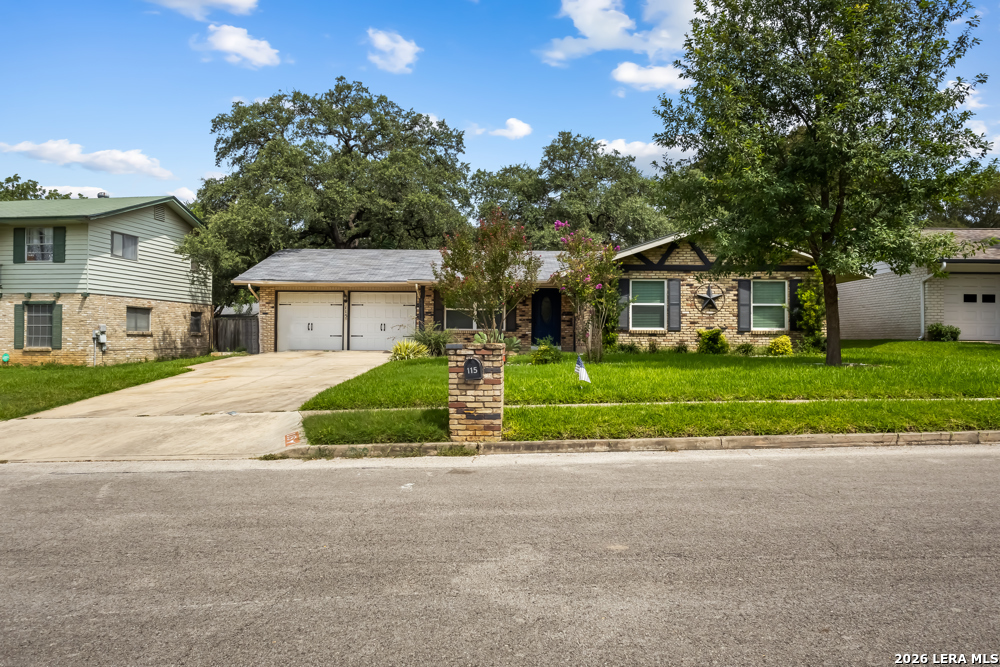 115 Da Gama Universal City TX 78148