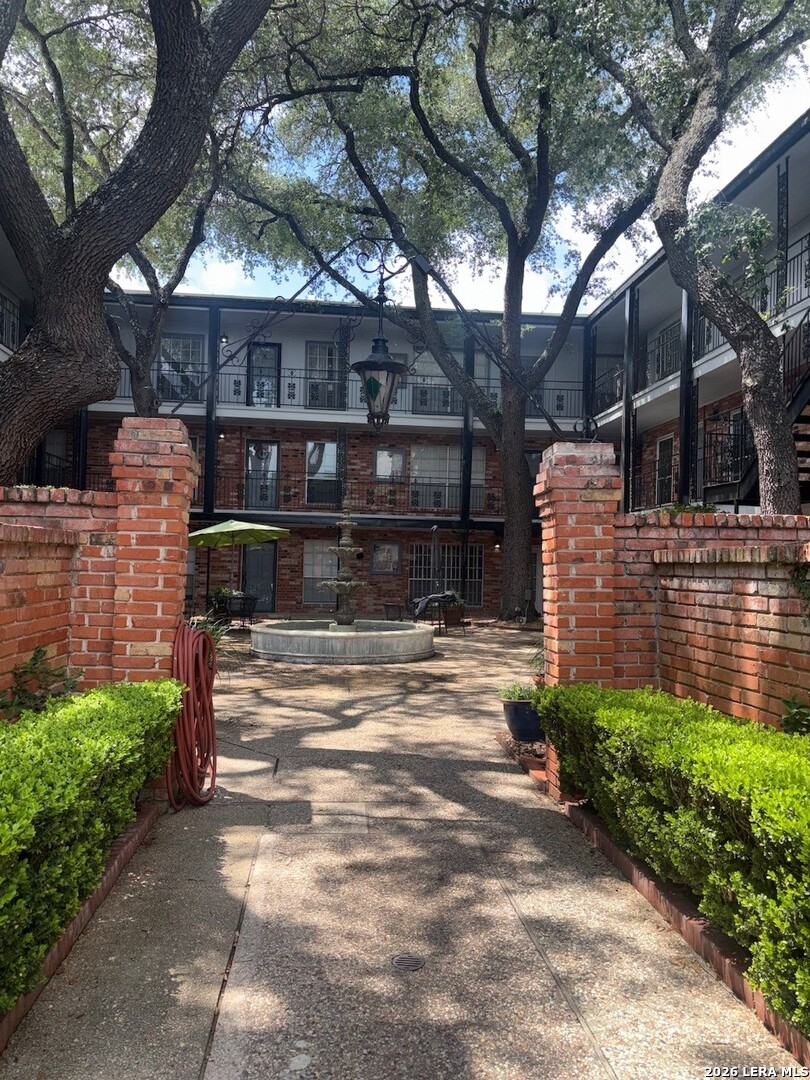 8401 N New Braunfels Avenue San Antonio TX 78209