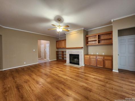 1771 Oak Glen New Braunfels TX 78132