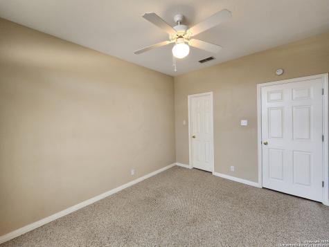 1771 Oak Glen New Braunfels TX 78132