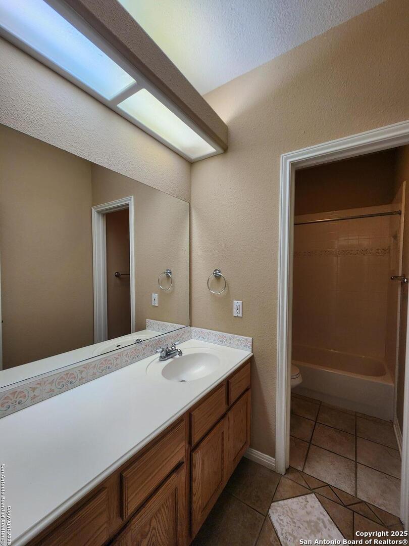 1771 Oak Glen New Braunfels TX 78132