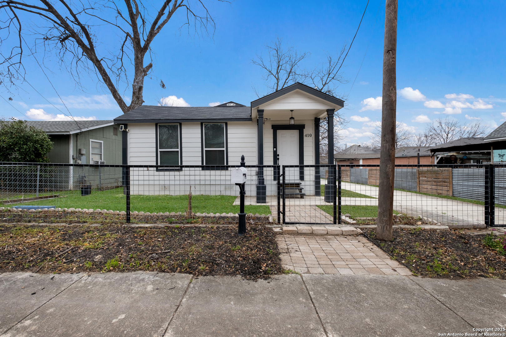 410 Tilden San Antonio TX 78208