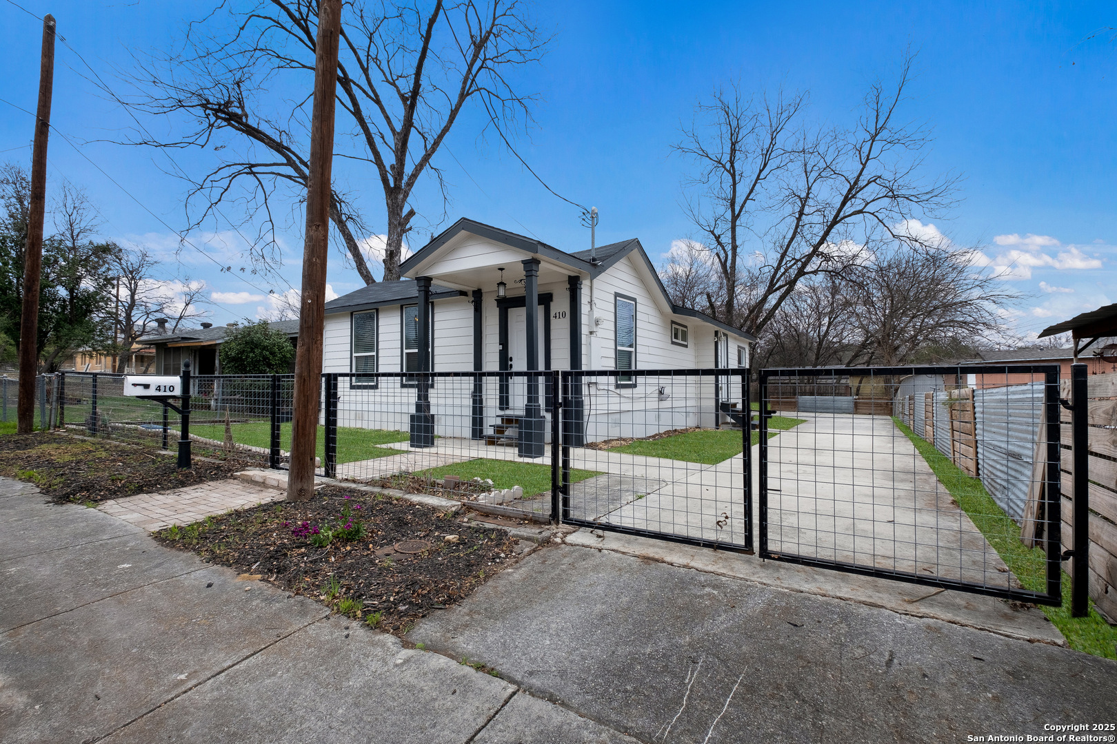 410 Tilden San Antonio TX 78208