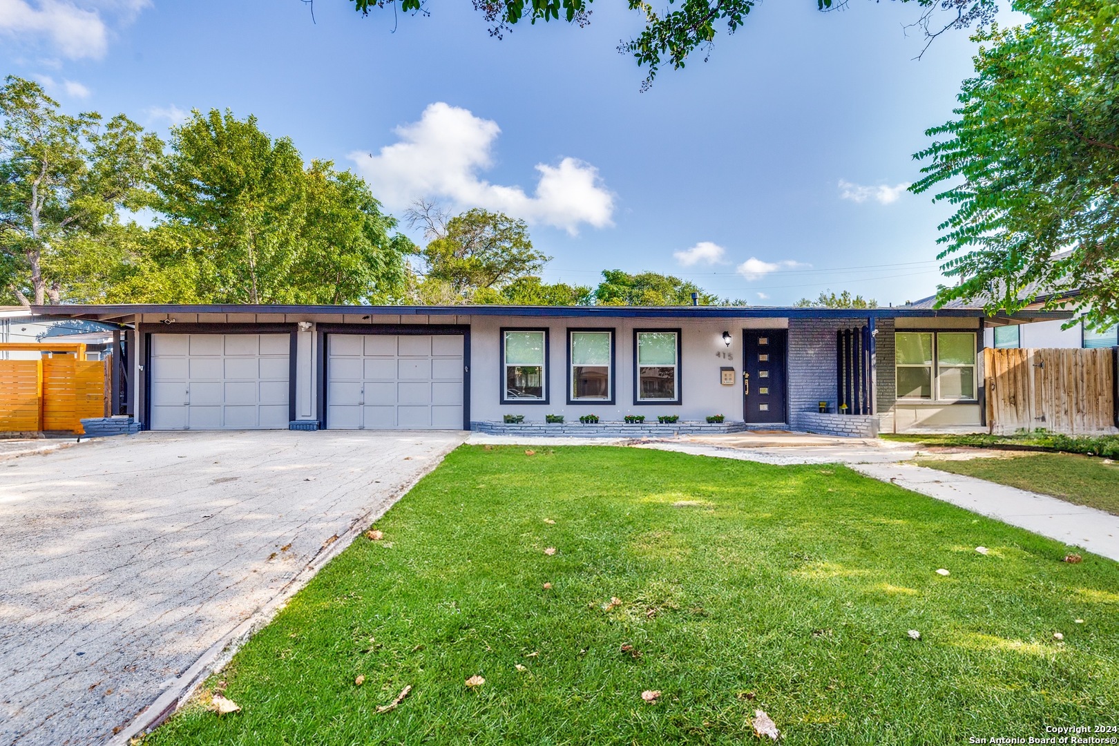 415 Robinhood San Antonio TX 78209