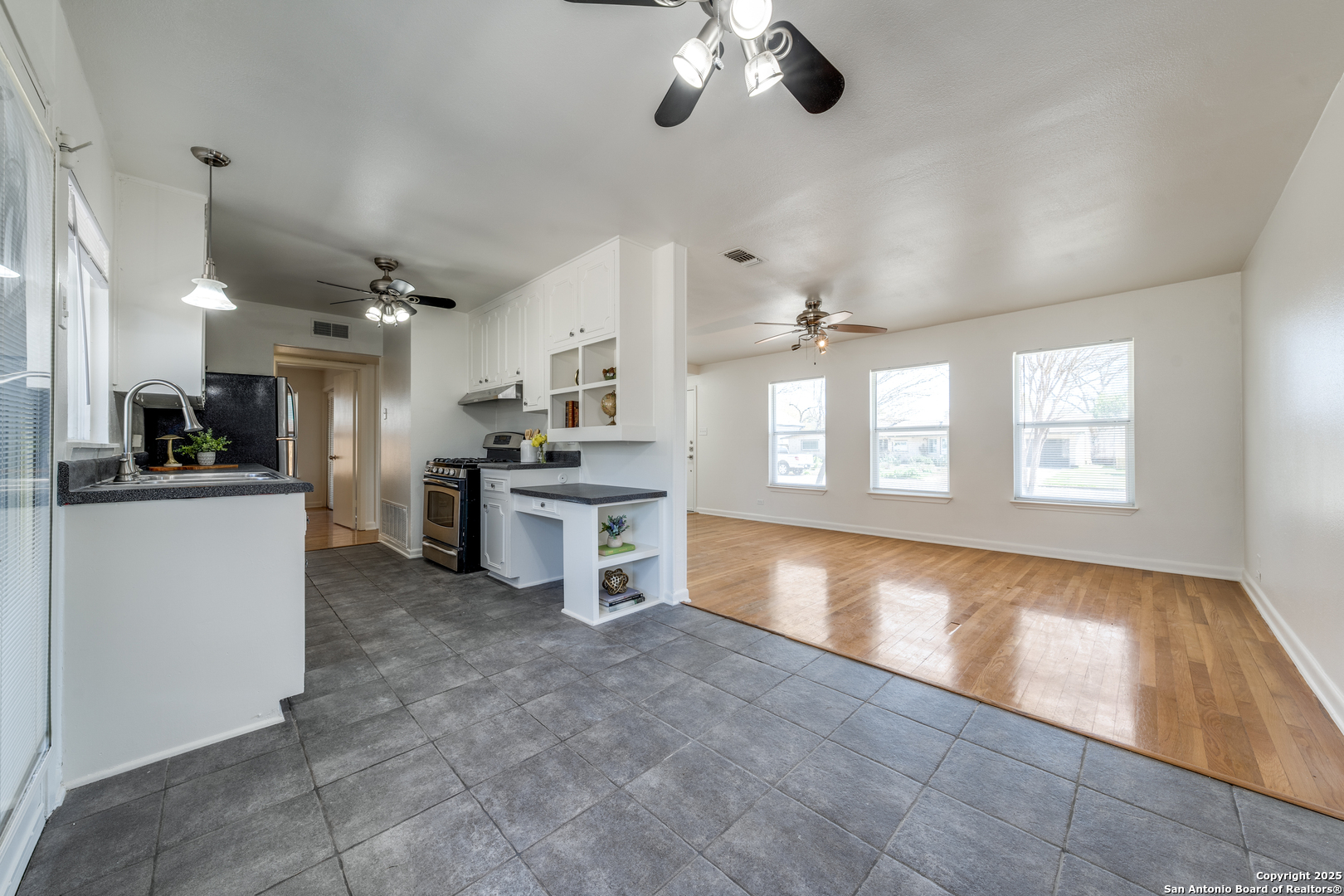 415 Robinhood San Antonio TX 78209