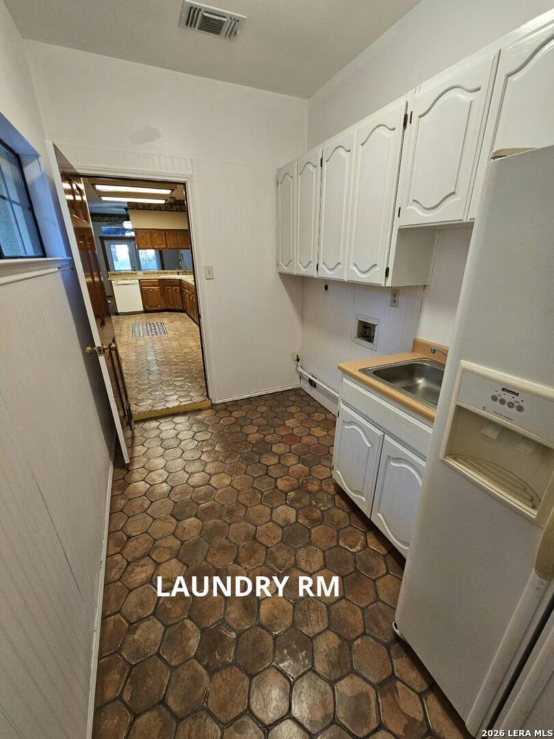 7 Donore Square San Antonio TX 78229