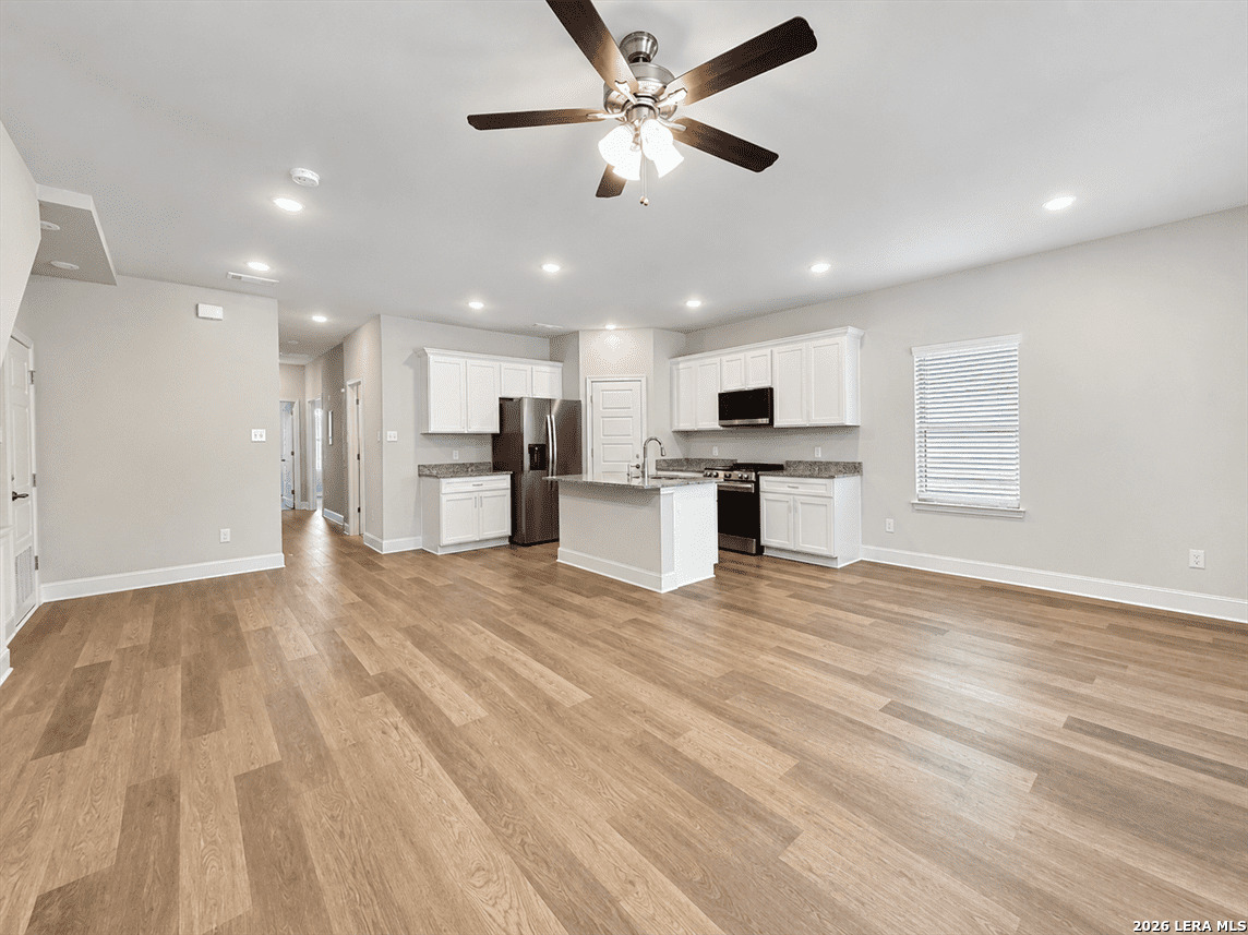 7220 Magnolia Creek San Antonio TX 78252