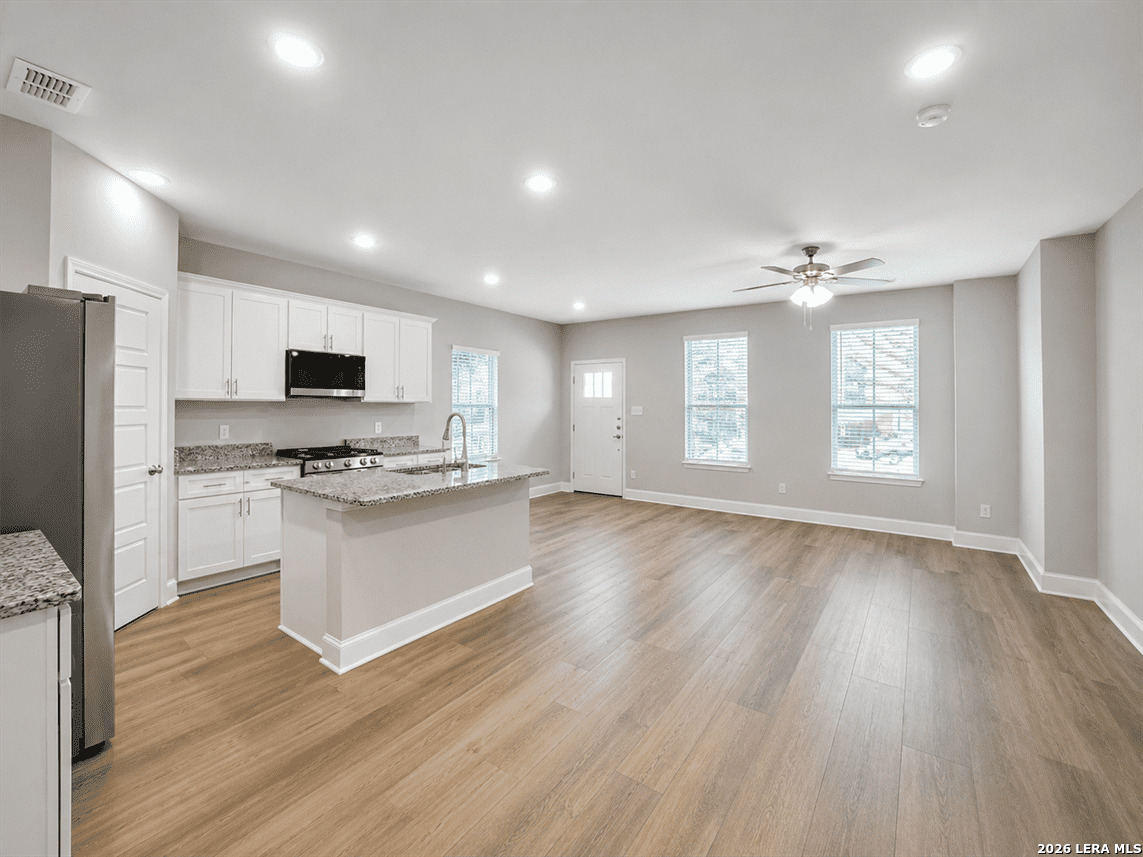 7220 Magnolia Creek San Antonio TX 78252