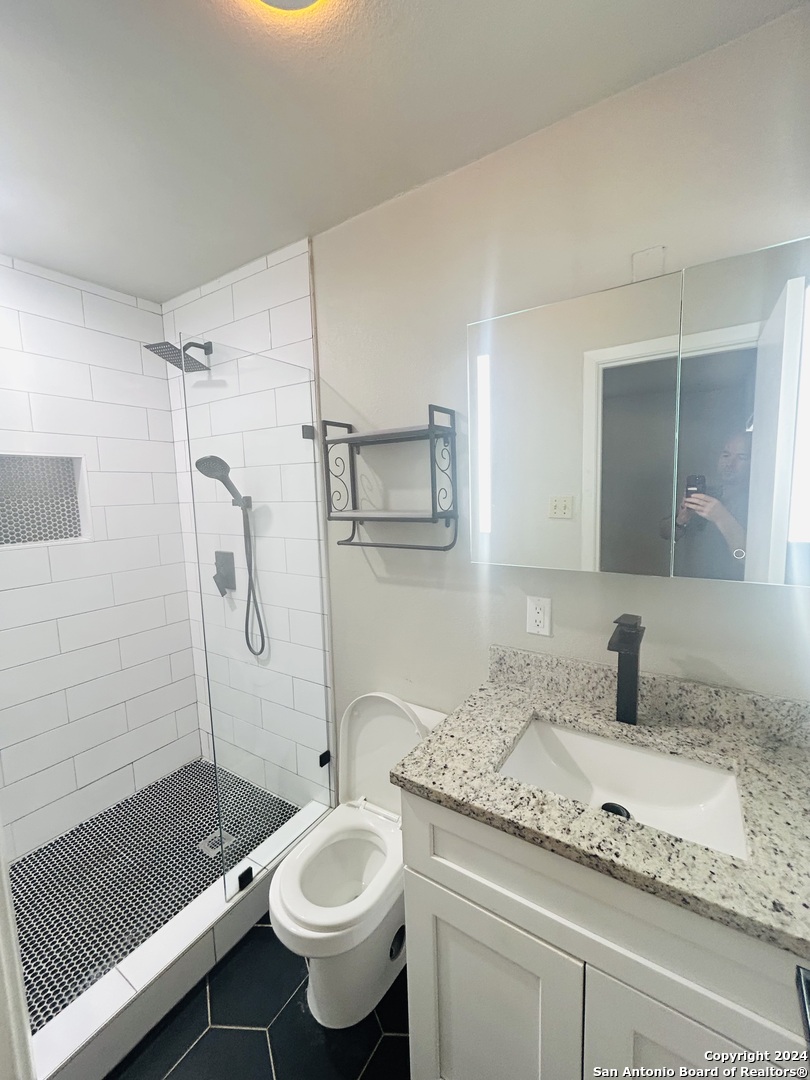 2914 Greenacres San Antonio TX 78230