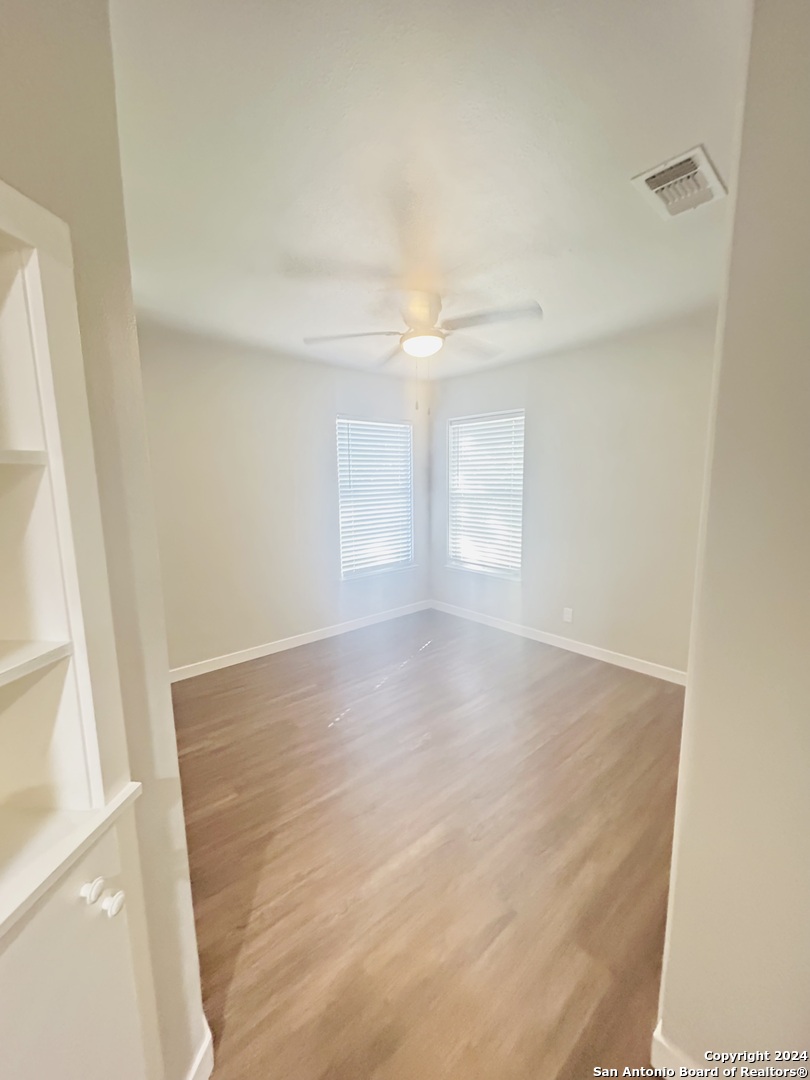 2914 Greenacres San Antonio TX 78230