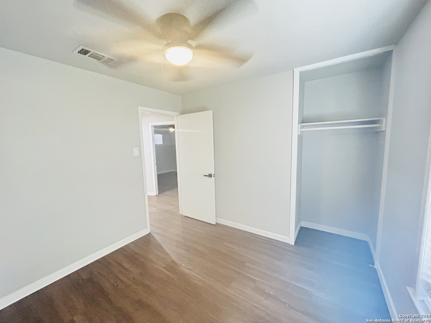 2914 Greenacres San Antonio TX 78230