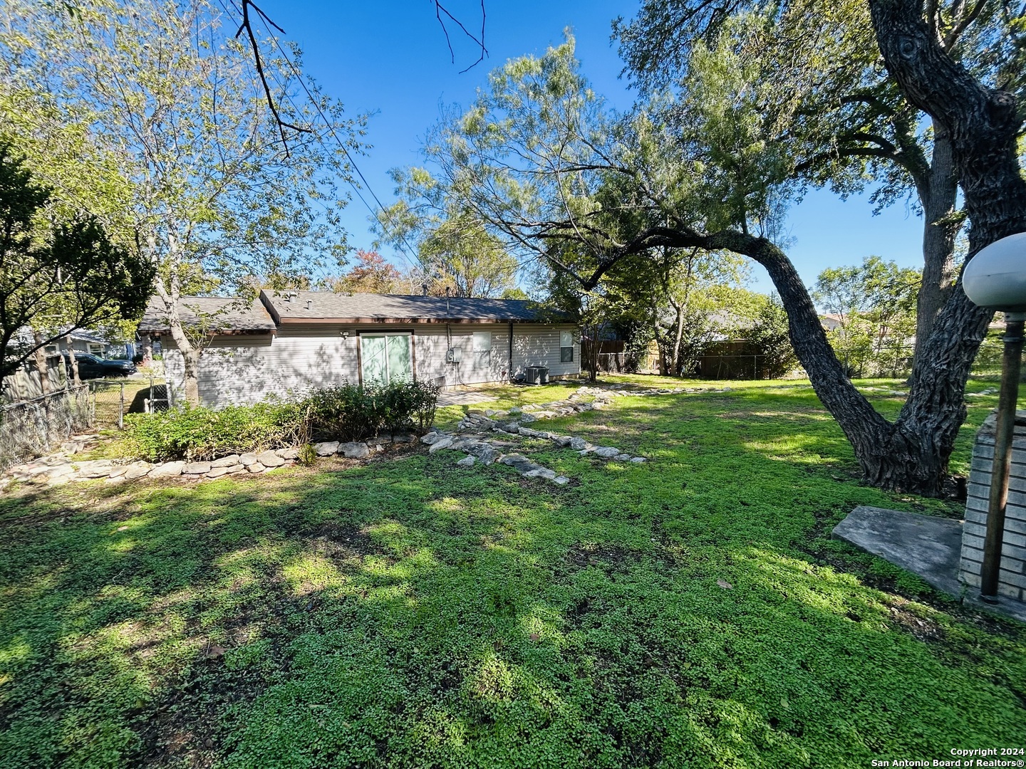 2914 Greenacres San Antonio TX 78230