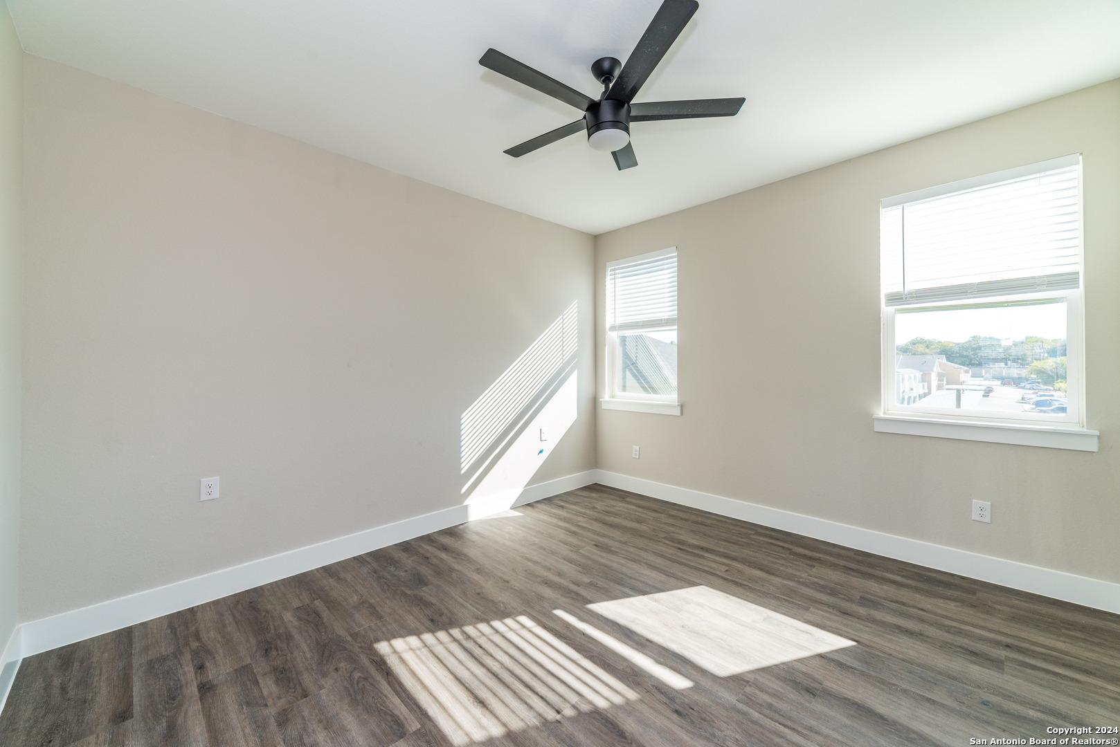 1618 W Lawndale Drive San Antonio TX 78209