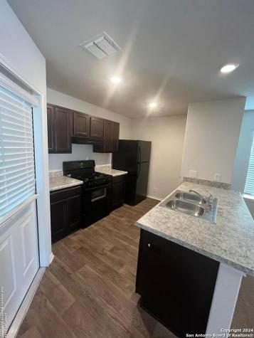 4226 Toledo Mist San Antonio TX 78222