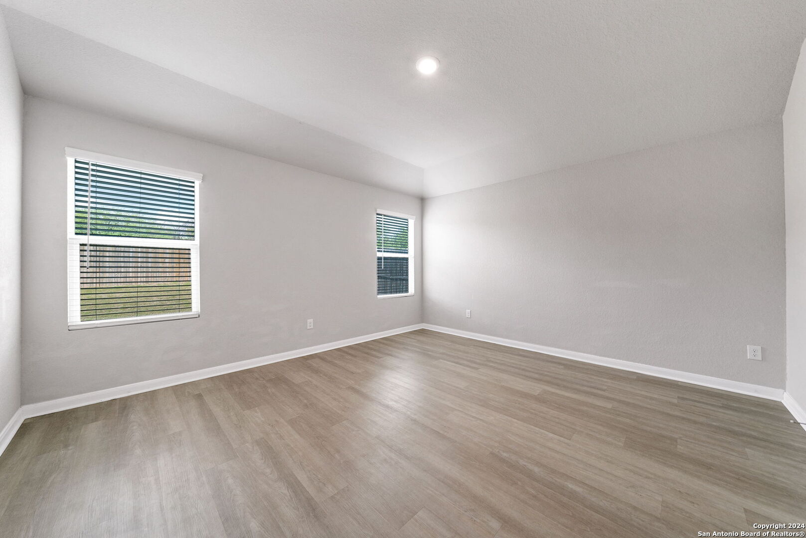 3530 Manoway Bay San Antonio TX 78223