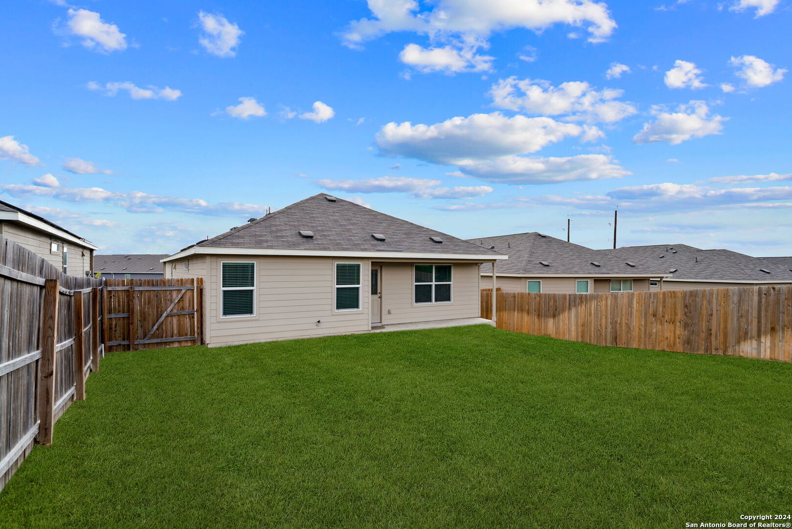 3530 Manoway Bay San Antonio TX 78223