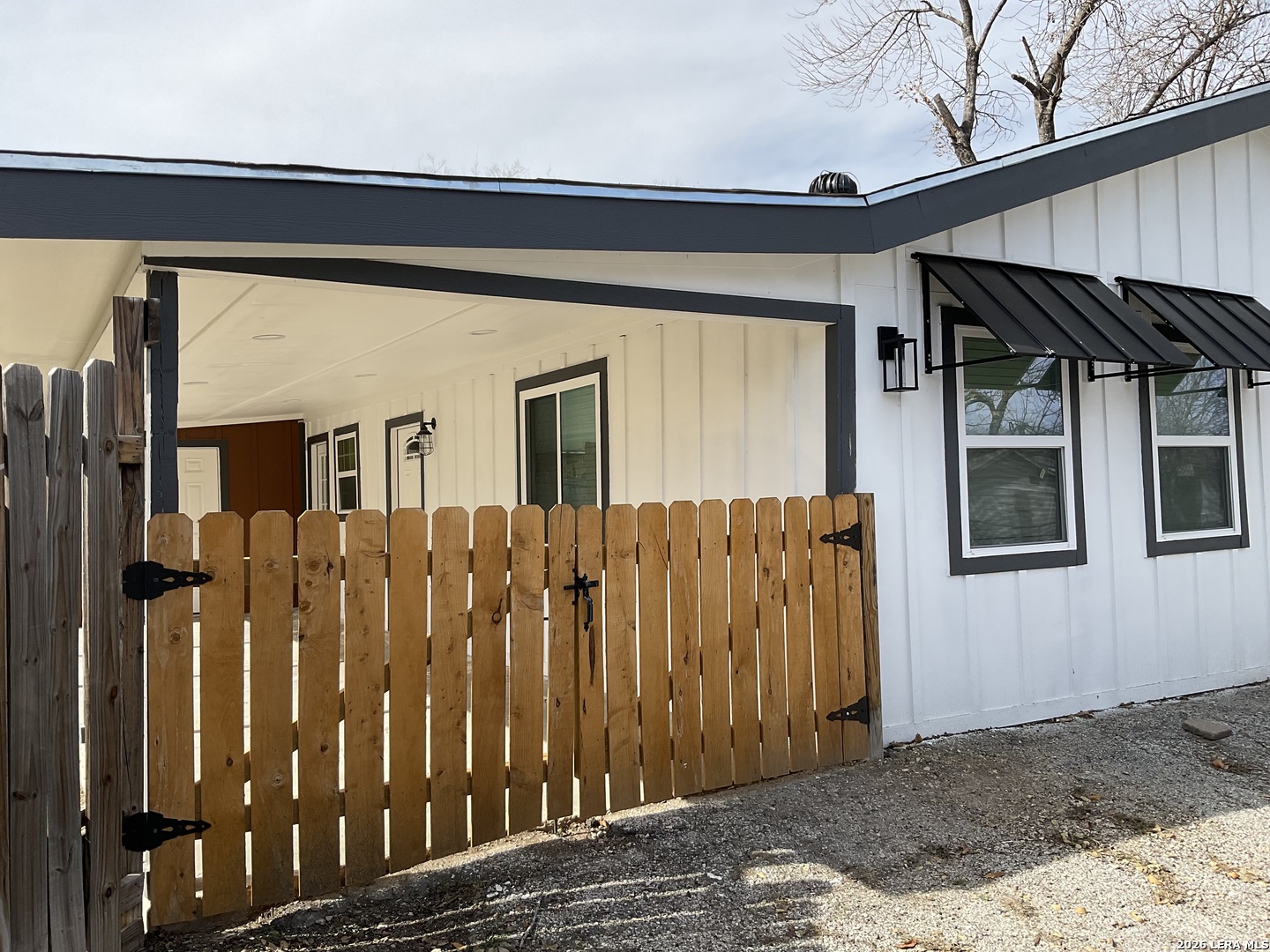 2703 Menchaca San Antonio TX 78228