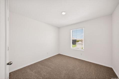 1616 House Finch Drive San Antonio TX 78253