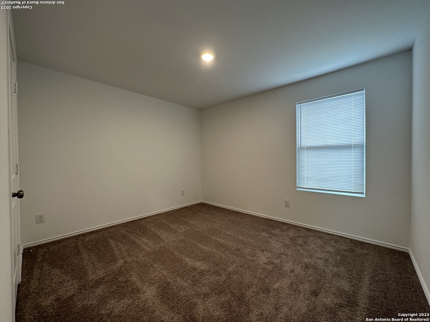 5170 Fowler Crest Converse TX 78109