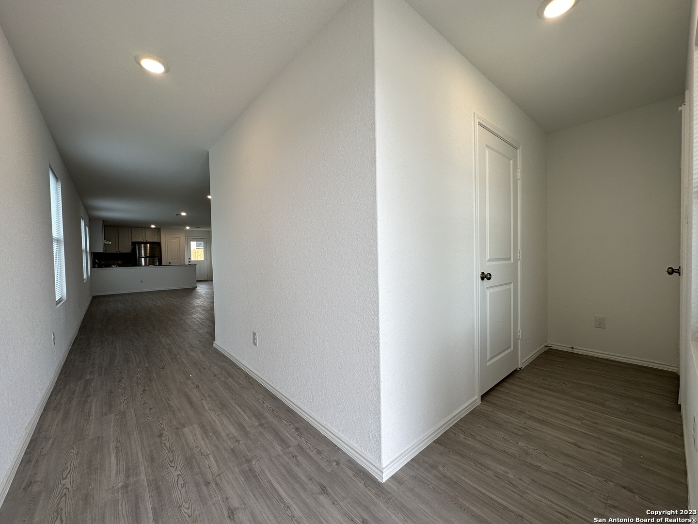 5170 Fowler Crest Converse TX 78109