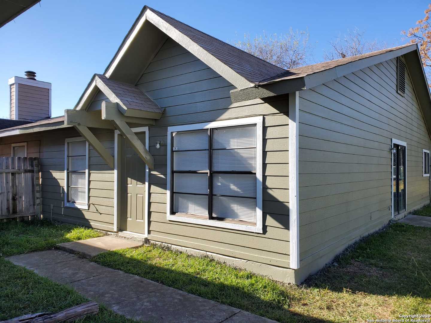 7906 Falcon Ridge Drive San Antonio TX 78239