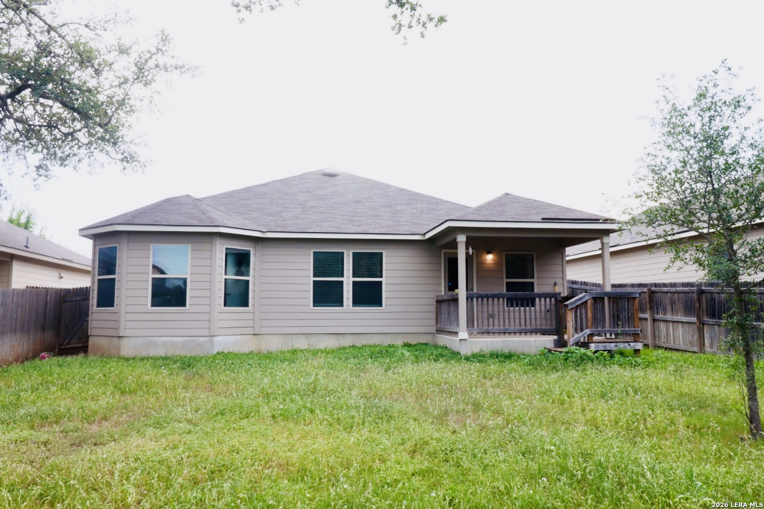 6810 Diamond Valley San Antonio TX 78242