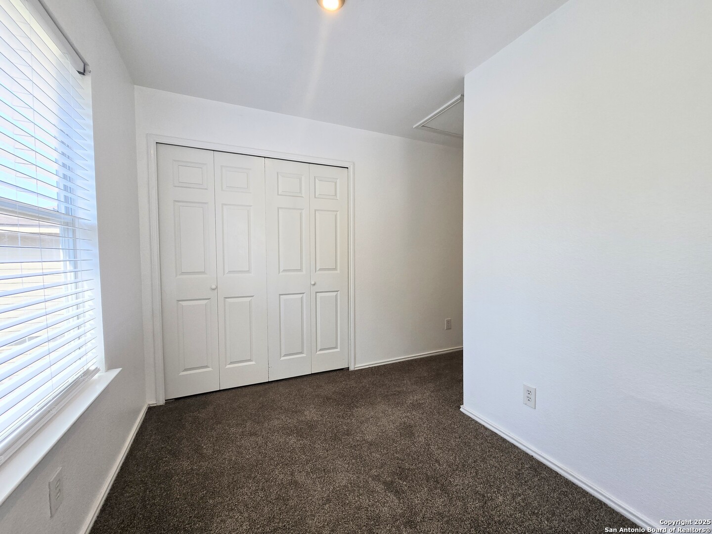 7438 Perseus Sound San Antonio TX 78252