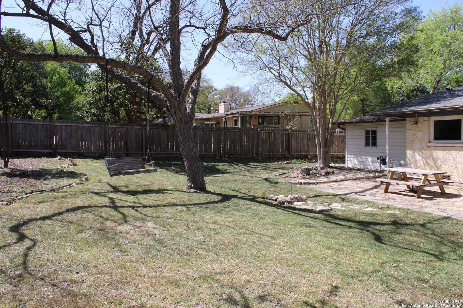 140 Arvin Drive Terrell Hills TX 78209