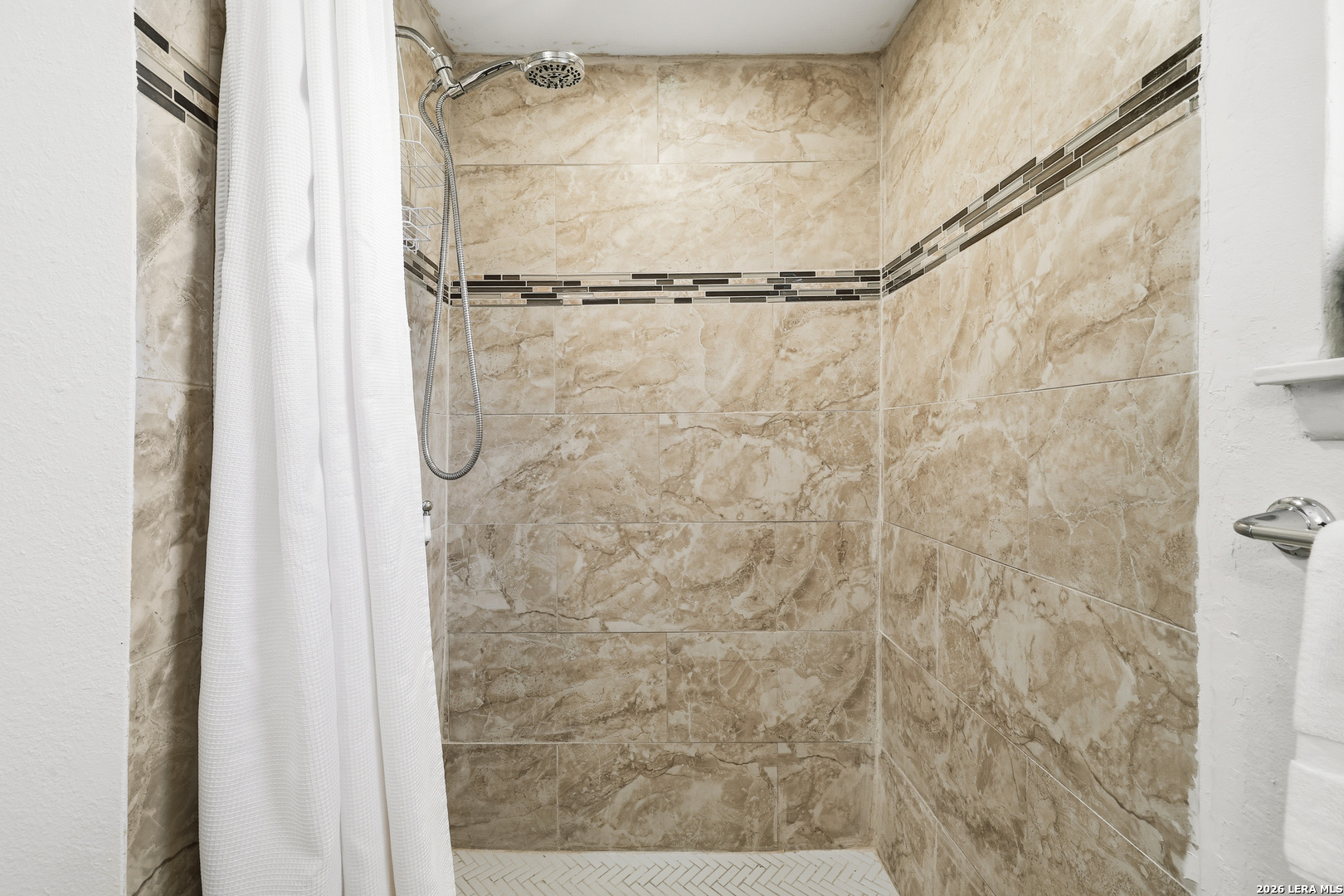 6707 Pear Tree San Antonio TX 78218