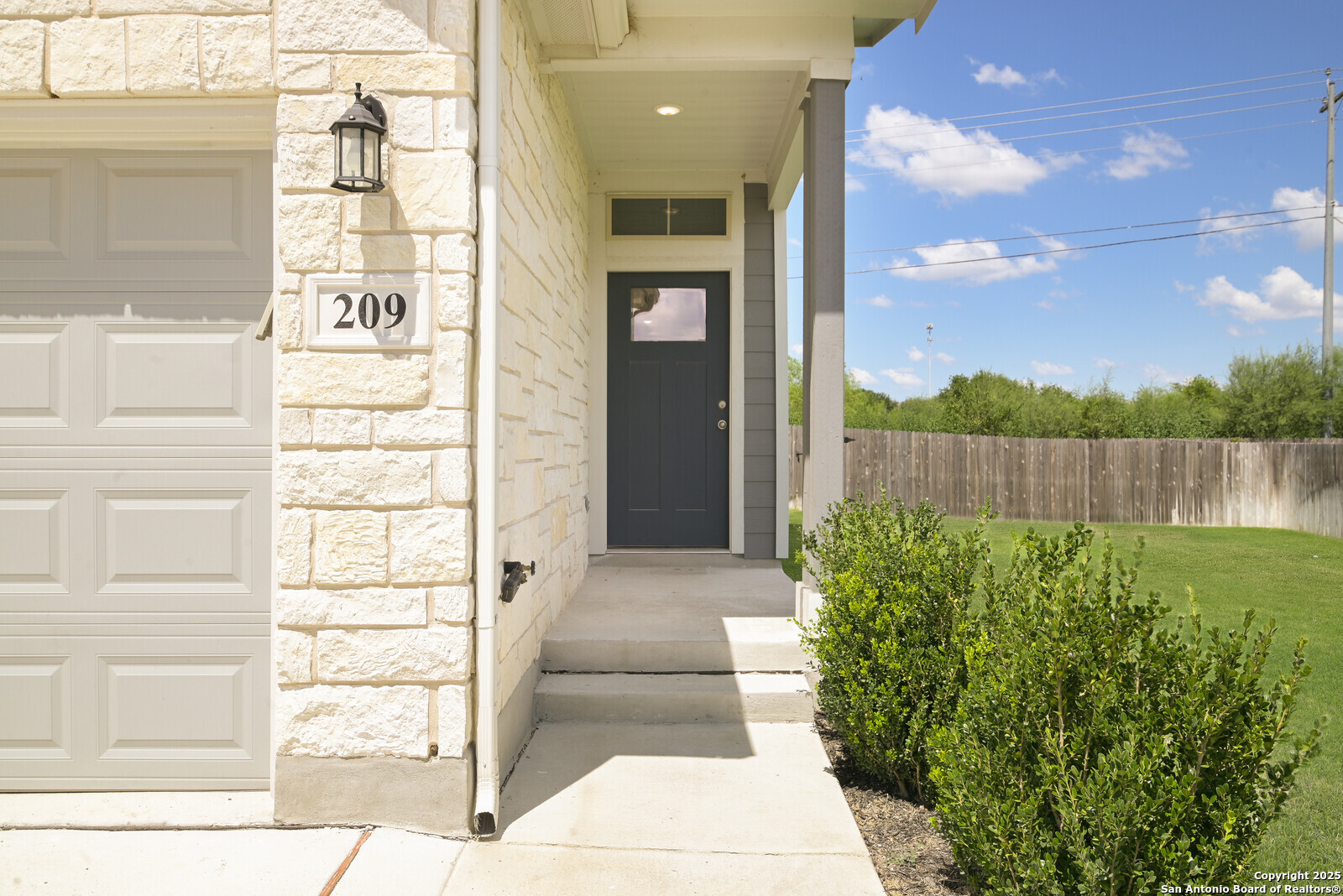 209 Joseph Circle Cibolo TX 78108